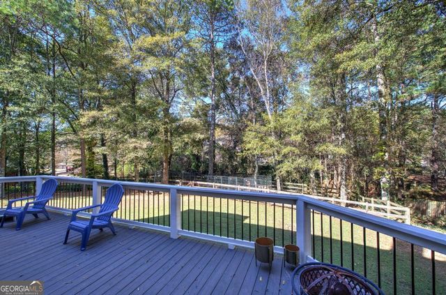 4 Buckingham Court, Cartersville, GA 30120