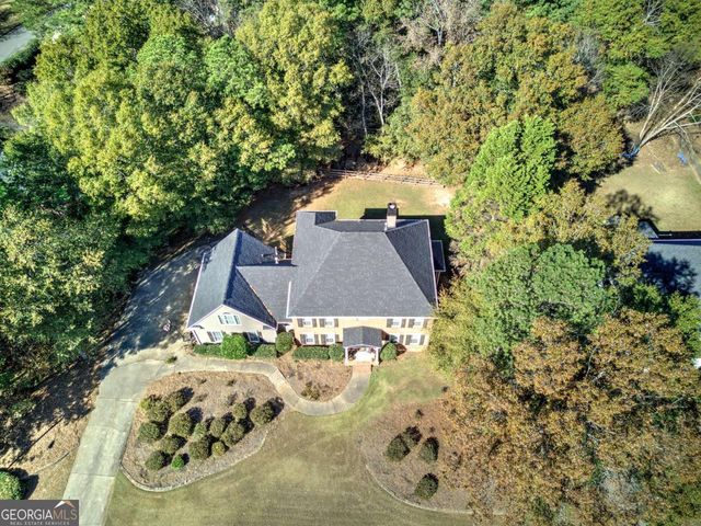 4 Buckingham Court, Cartersville, GA 30120
