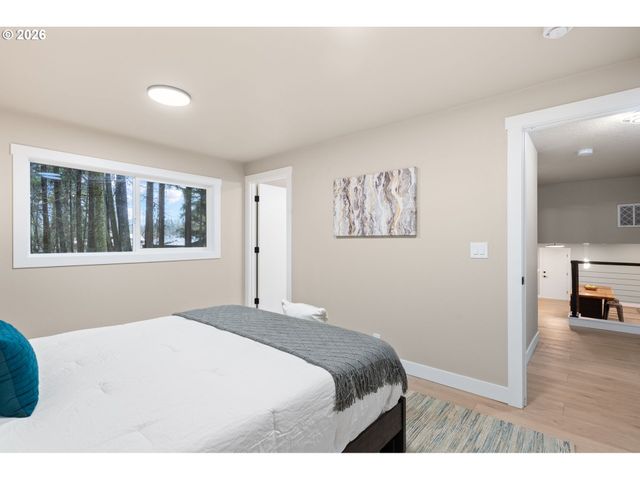 22420 S PARROT CREEK Rd, Oregon City, OR 97045