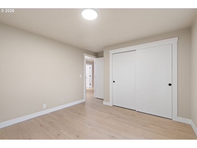 22420 S PARROT CREEK Rd, Oregon City, OR 97045