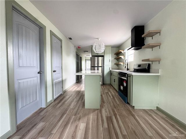 213 W 2nd Street, San Juan, TX 78589