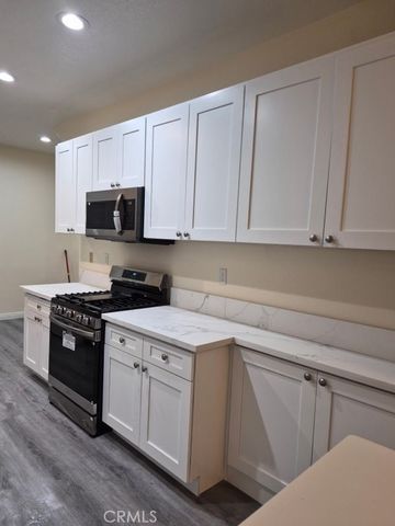 20 Altezza, Irvine, CA 92606