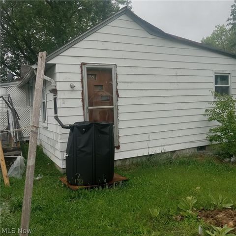 731 16th Street, Elyria, OH 44035