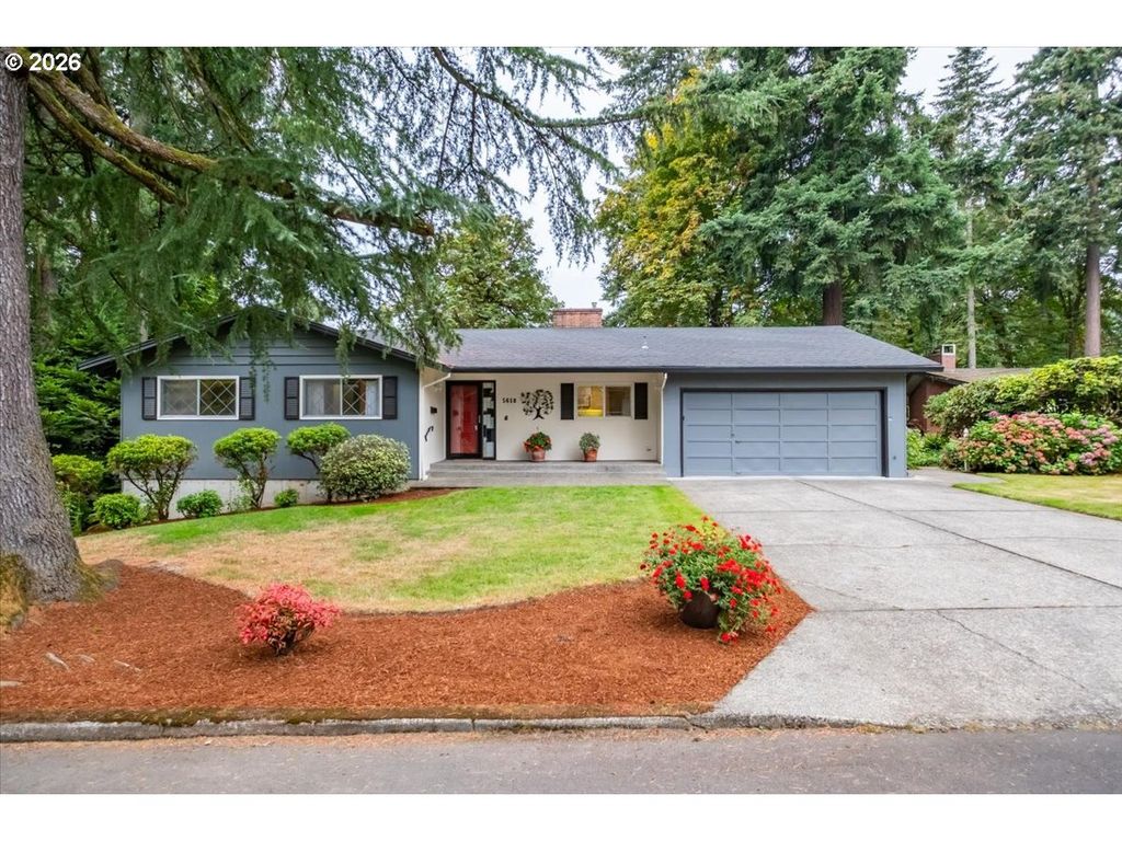 5618 CASCADE St, West Linn, OR 97068