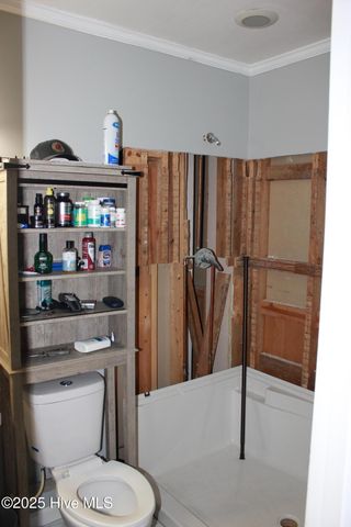 1033 Decatur Road, Jacksonville, NC 28540