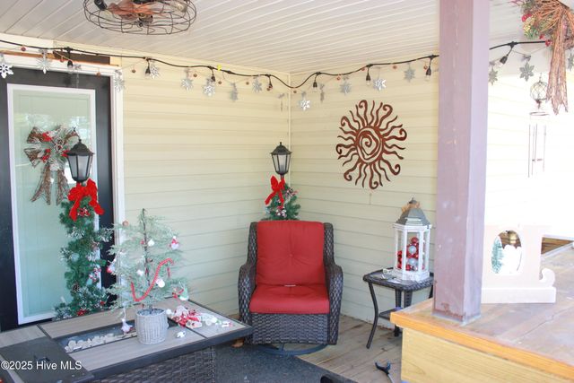 1033 Decatur Road, Jacksonville, NC 28540