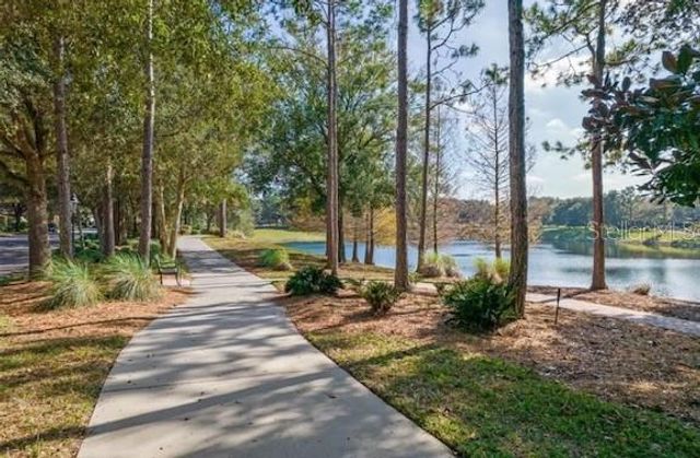 512 ADENMORE TER, Deland, FL 32724