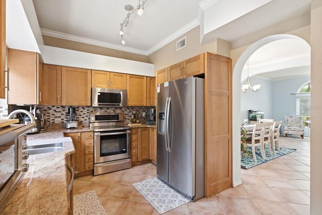 384 WINGATE CIRCLE, Oldsmar, FL 34677