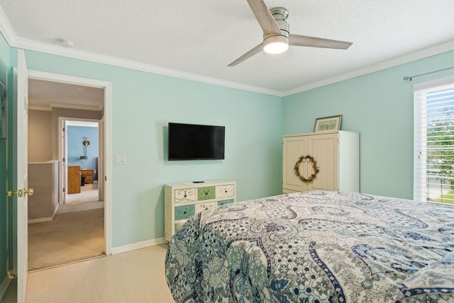 384 WINGATE CIRCLE, Oldsmar, FL 34677