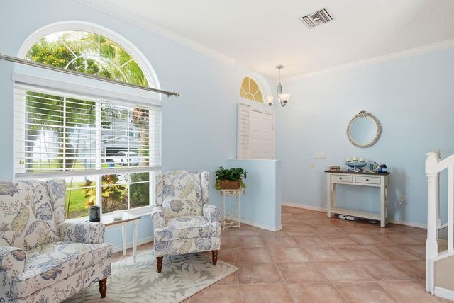 384 WINGATE CIRCLE, Oldsmar, FL 34677