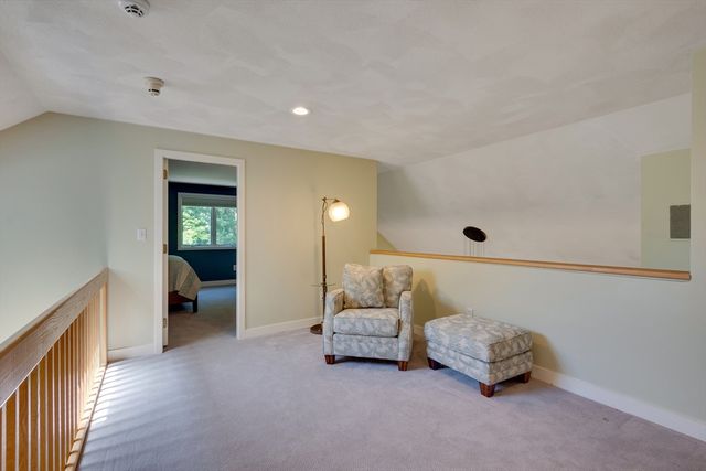 15 Fieldstone Dr, Winchester, MA 01890