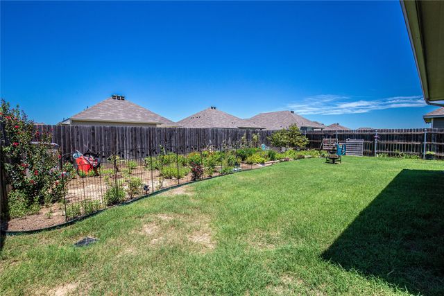 4028 Bravo Ranch Road, Waco, TX 76705