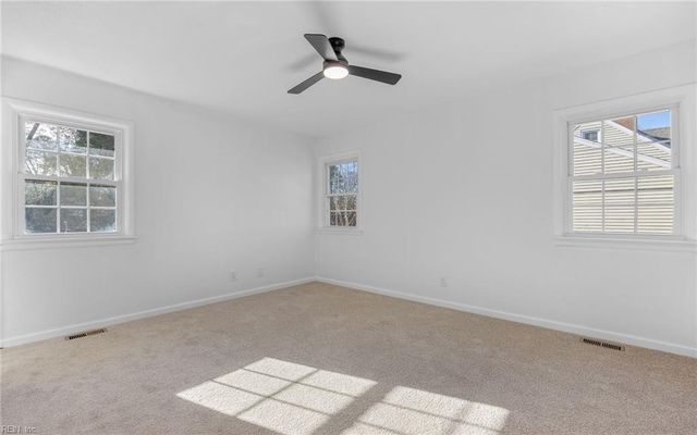 5513 S Greenefield DR, Portsmouth, VA 23703