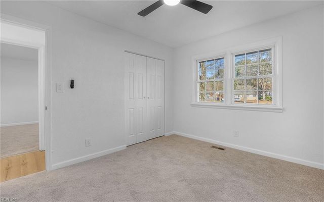 5513 S Greenefield DR, Portsmouth, VA 23703