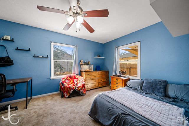 1601 Howard Avenue, Bakersfield, CA 93308