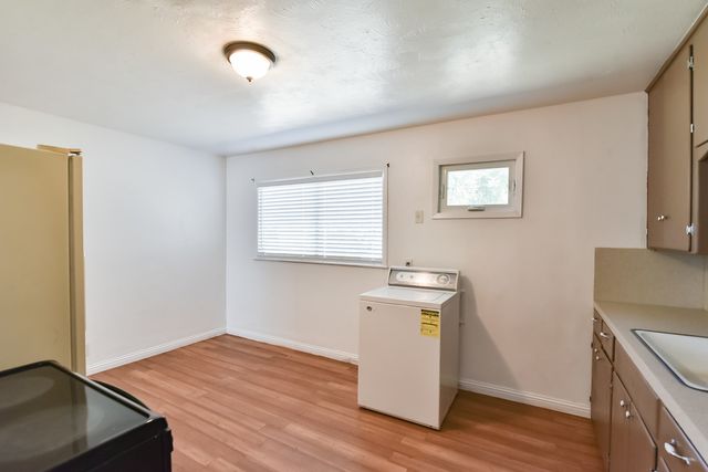 344 NW Renfro Street, Burleson, TX 76028