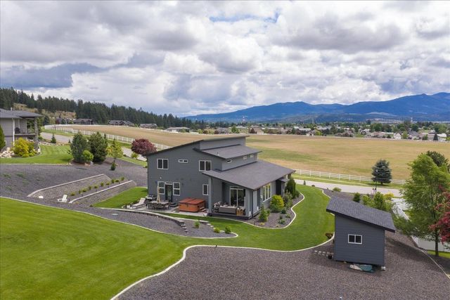 20409 E Happy Trails Ln, Otis Orchards, WA 99027