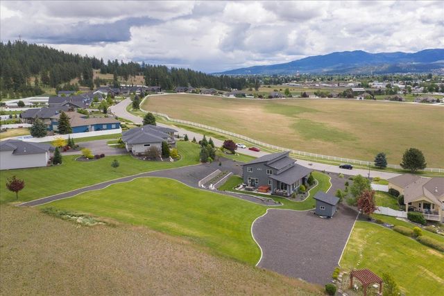 20409 E Happy Trails Ln, Otis Orchards, WA 99027