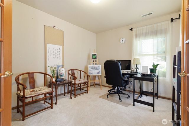 943 Candlestick Lane SW, Olympia, WA 98512