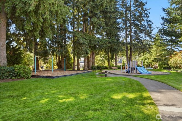 943 Candlestick Lane SW, Olympia, WA 98512