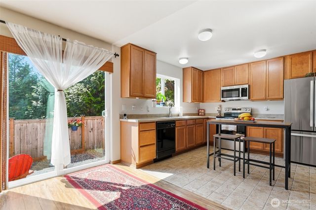 943 Candlestick Lane SW, Olympia, WA 98512