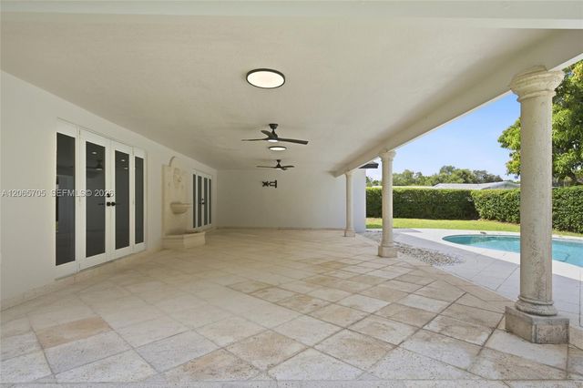 10830 SW 79th Ave, Miami, FL 33156