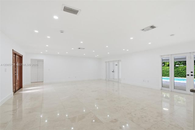 10830 SW 79th Ave, Miami, FL 33156