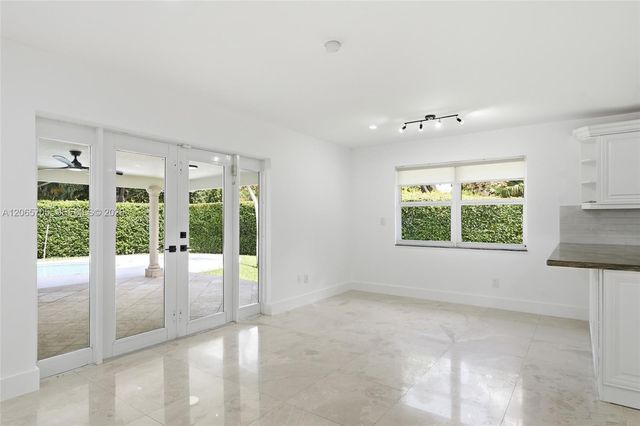 10830 SW 79th Ave, Miami, FL 33156