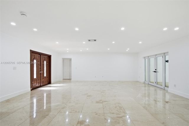 10830 SW 79th Ave, Miami, FL 33156