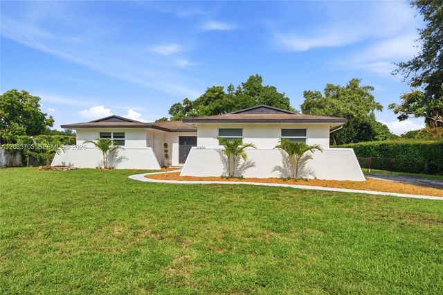 10830 SW 79th Ave, Miami, FL 33156