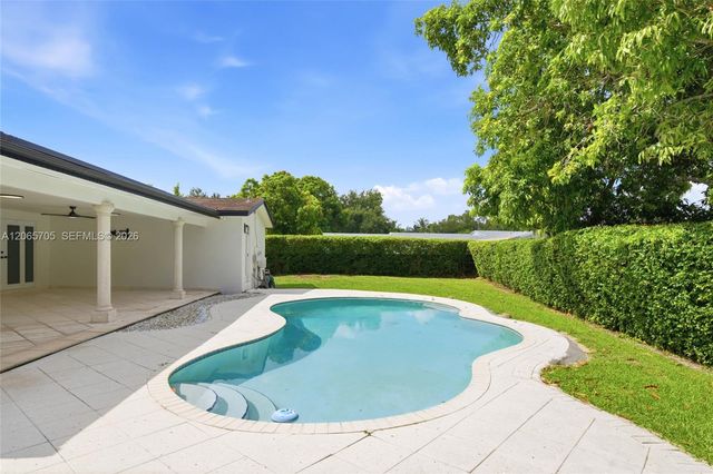 10830 SW 79th Ave, Miami, FL 33156