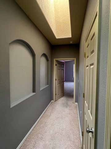 857 Loma Pinon Loop NE, Rio Rancho, NM 87144