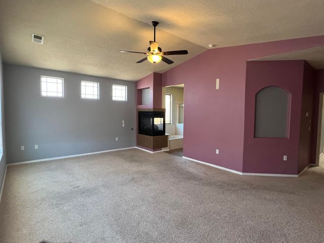 857 Loma Pinon Loop NE, Rio Rancho, NM 87144