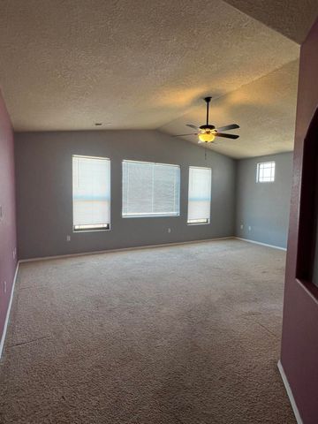 857 Loma Pinon Loop NE, Rio Rancho, NM 87144