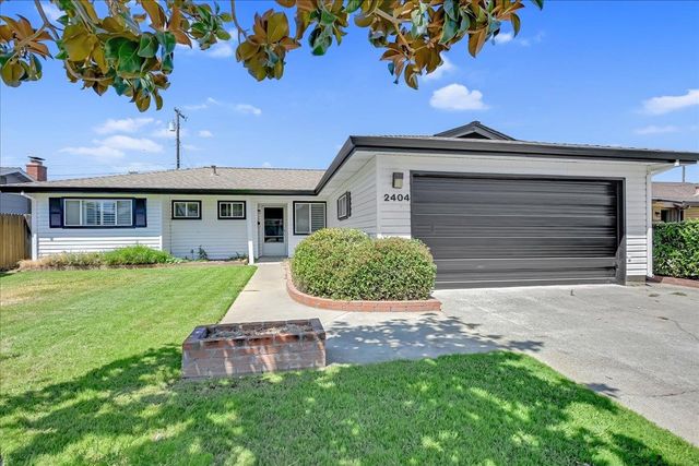 2404 Huston St, Marysville, CA 95901