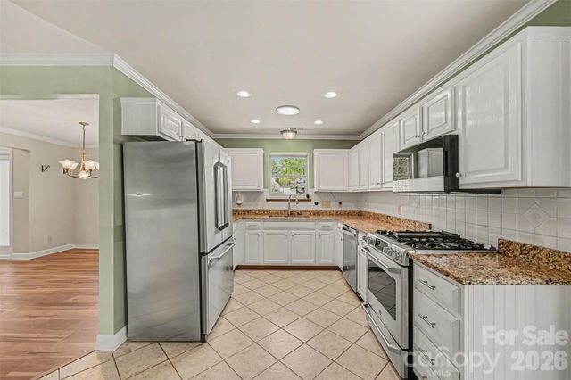7329 Bailywick Drive, Waxhaw, NC 28173
