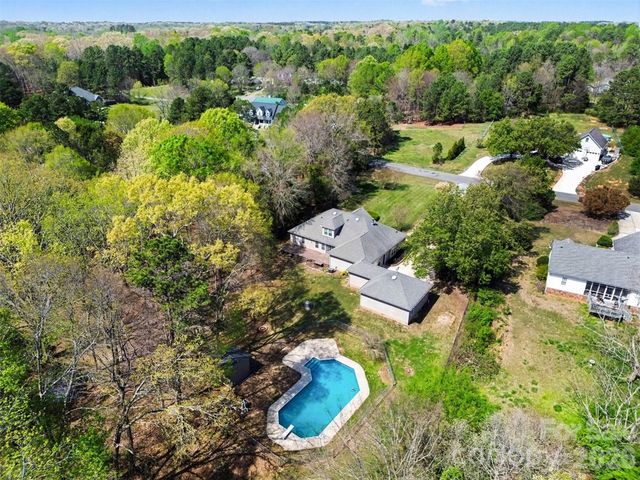 7329 Bailywick Drive, Waxhaw, NC 28173