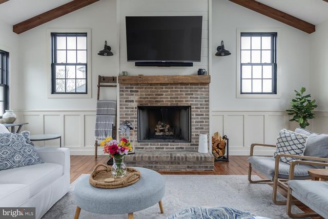 808 DERIUS DR, Mickleton, NJ 08056