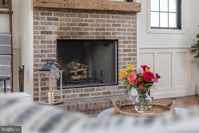 808 DERIUS DR, Mickleton, NJ 08056