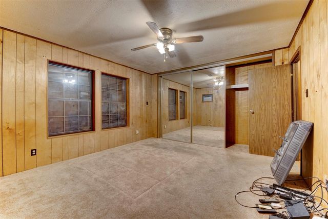 2180 Washington Avenue, Alvin, TX 77511