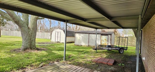 2180 Washington Avenue, Alvin, TX 77511