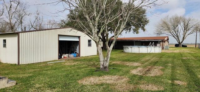 2180 Washington Avenue, Alvin, TX 77511