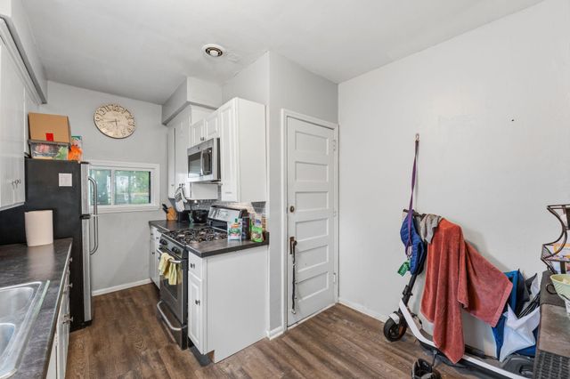 129 Arthur Avenue SE, Minneapolis, MN 55414