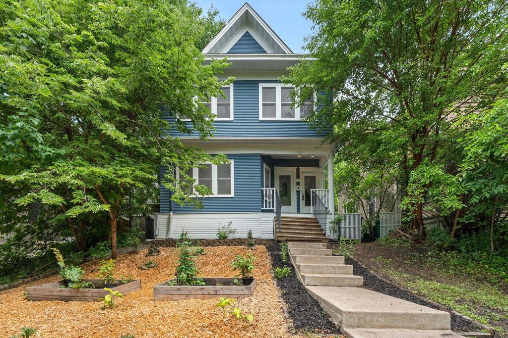 129 Arthur Avenue SE, Minneapolis, MN 55414