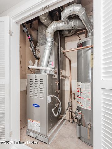 2726 Hollywood Terrace 124, Louisville, KY 40206