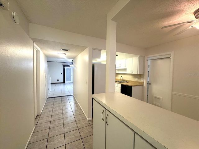 4589 LIGHTHOUSE CIRCLE 51, Orlando, FL 32808