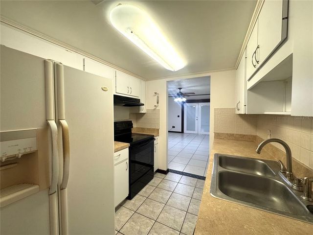 4589 LIGHTHOUSE CIRCLE 51, Orlando, FL 32808