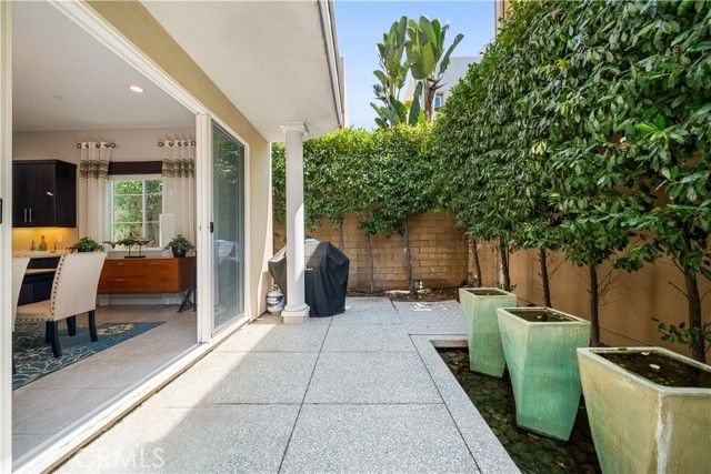 814 Beacon, Irvine, CA 92618