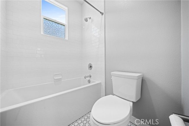 814 Beacon, Irvine, CA 92618