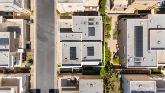 814 Beacon, Irvine, CA 92618